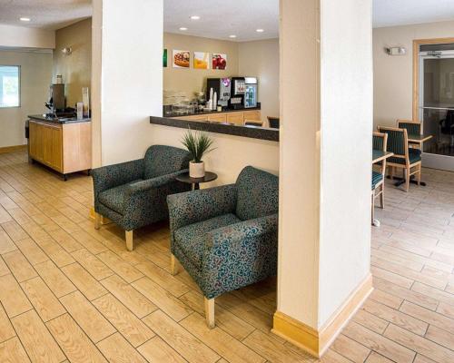 Quality Inn Northtown – Photos 4