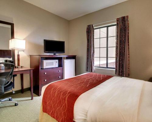 Columbia Inn & Suites – Photos 3