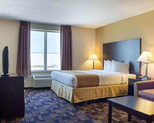 Afbeelding uit fotogalerij van Quality Inn & Suites in Minot