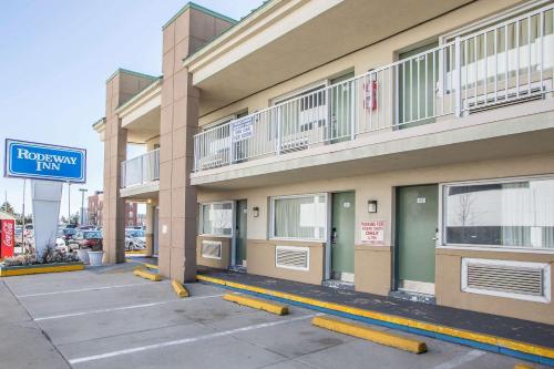 a building with a sign that reads recovery inn at The Boards AC in Atlantic City