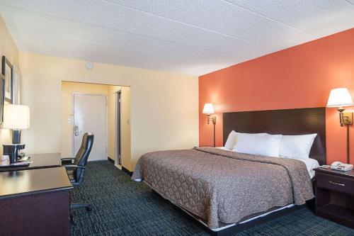 Gallery image of Rodeway Inn Meadowlands in Secaucus