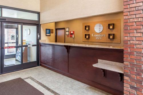 The lobby or reception area at Comfort Inn & Suites Near Fallon Naval Air Station