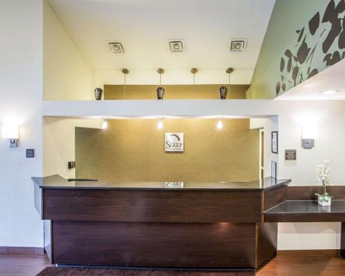Lobby alebo recepcia v ubytovaní Sleep Inn & Suites Queensbury - Lake George