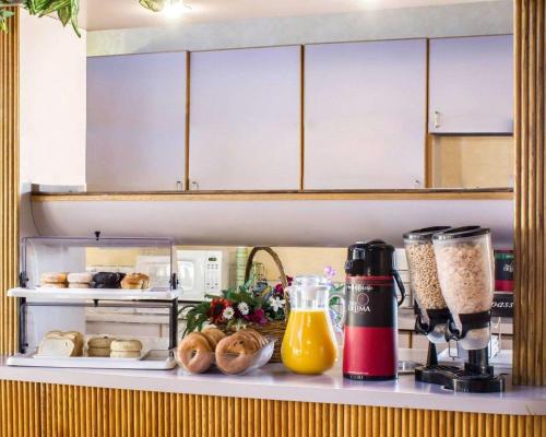 Jídlo v hotelu nebo okolí