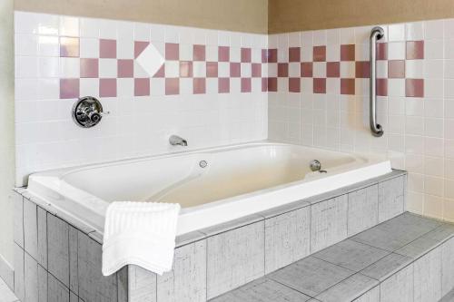 Quality Inn – Photos 3
