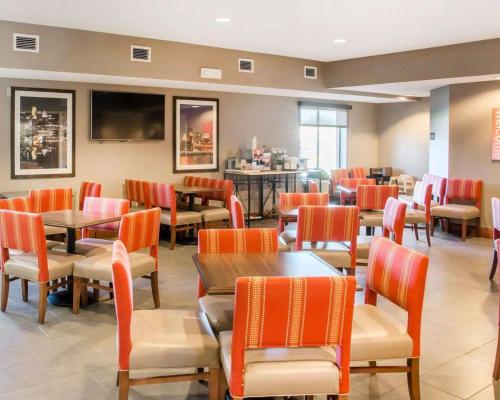 Comfort Inn & Suites West Chester - North Cincinnati Image