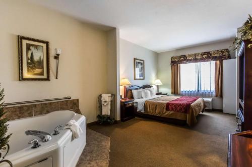Posteľ alebo postele v izbe v ubytovaní Quality Inn & Suites Guymon