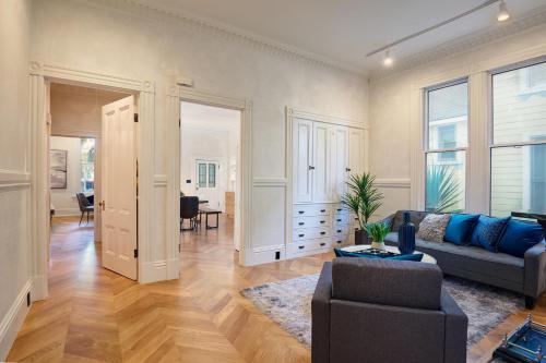 Roseview House – Photos 3