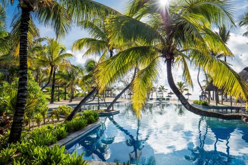 Bazén v ubytování Long Beach Mauritius nebo v jeho okolí
