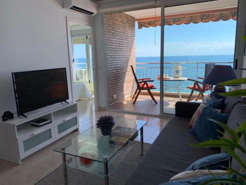 Foto da galeria de Apartamento con vistas al mar primera linea de playa del Postiguet em Alicante