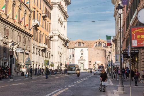 Lovely New Home, Via Nazionale