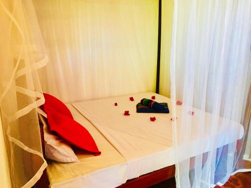 Ένα ή περισσότερα κρεβάτια σε δωμάτιο στο Kawshan Home Stay