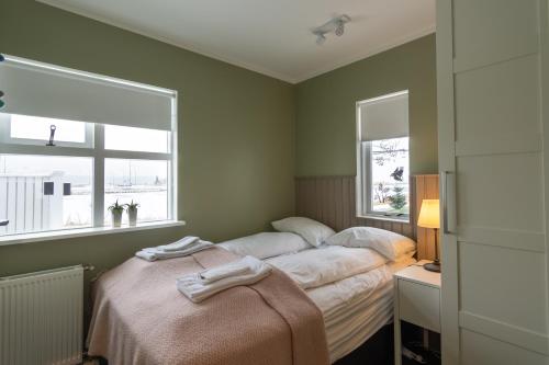 Foto da galeria de Old Town Modern Apartment em Akureyri