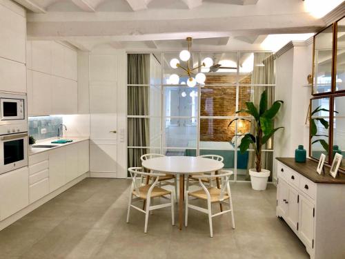 Kuchyň nebo kuchyňský kout v ubytování Apartamento Frederick “Centrico y con Clase”