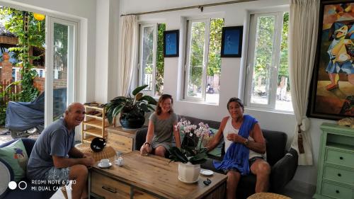 Clientes alojados en Peach House