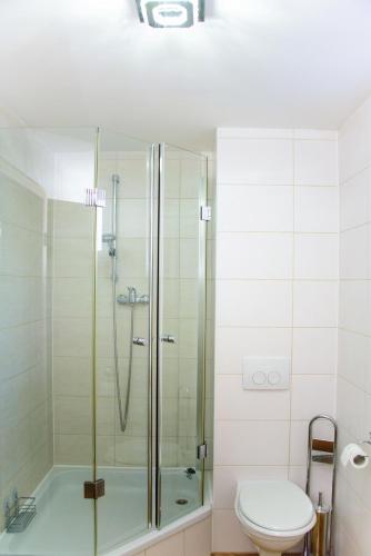 Ένα μπάνιο στο S-HOF Appartment