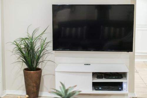 Trendy 1BR Basement with Laundry & Covered Parking