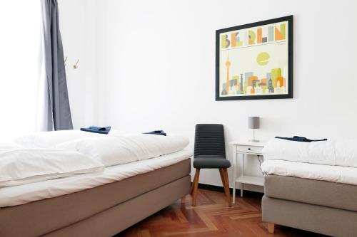 Gallery image of Apartment KATZBACH - Cozy Family & Business Flair welcomes you - Rockchair Apartments in Berlin