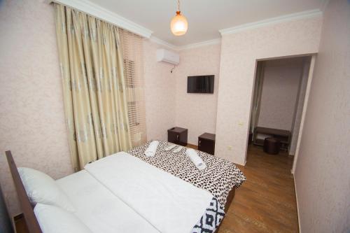 Gallery image of Hotel Elegant 2 in Tbilisi City