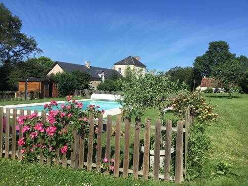 Gallery image of Domaine de Montgenoux in Prissac