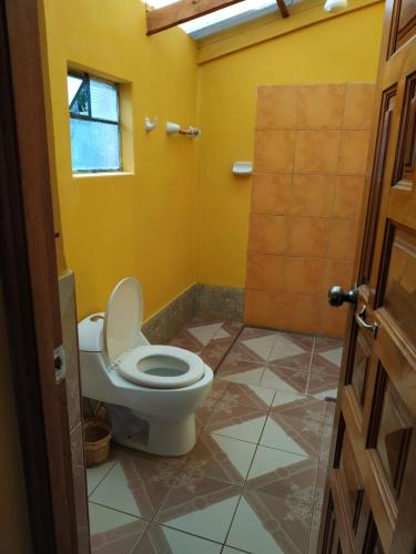 Bathroom sa Refugio Ecologico Kalluchi