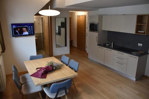 Kuchyň nebo kuchyňský kout v ubytování Residence Langes