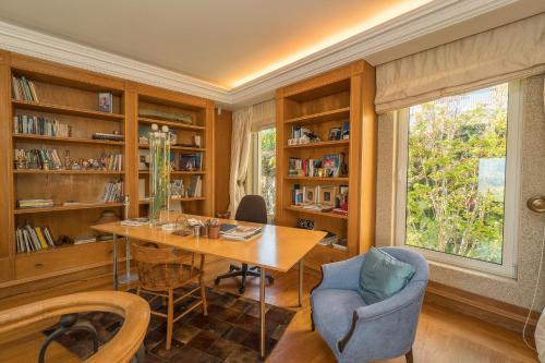 Luxury Ocean View Villa in Funchal