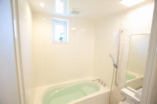 Irie House -SEVEN Hotels and Resorts- tesisinde bir banyo