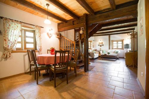 Posedenie v ubytovaní Peacefull family cottage