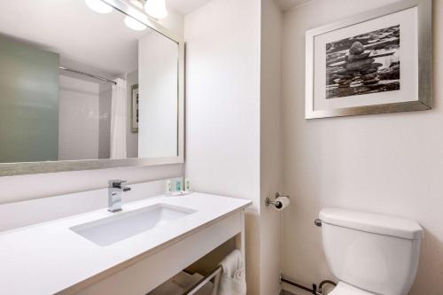 Gallery image of Quality Inn & Conference Centre in Orillia