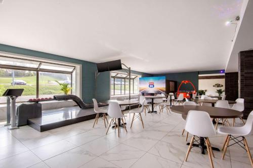 Gallery image of Quality Inn & Conference Centre in Orillia