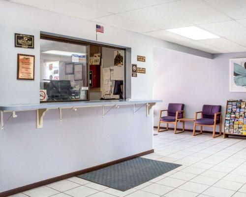 Fotografie z fotogalerie ubytování Rodeway Inn Winslow I-40 v destinaci Winslow