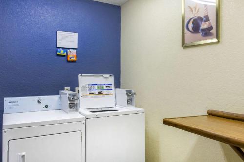 Imagine din galeria proprietății Rodeway Inn near Ft Huachuca în Sierra Vista