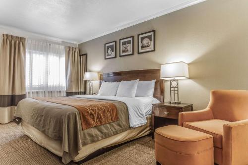 Cama o camas de una habitación en Comfort Inn