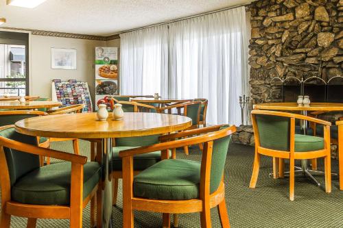 Ресторан / где поесть в Quality Inn & Suites Silicon Valley