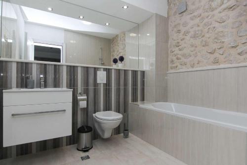 Kúpeľňa v ubytovaní Holiday home Mia