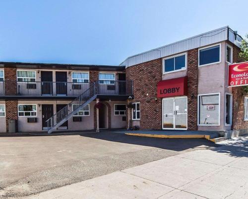 Econo Lodge Inn & Suites Drumheller