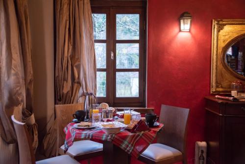 Jídlo v penzionu nebo okolí