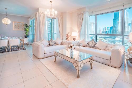 Гостиная зона в Elite Royal Apartment - Burj Residences T5