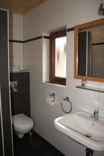 Ένα μπάνιο στο Hotel Michaela