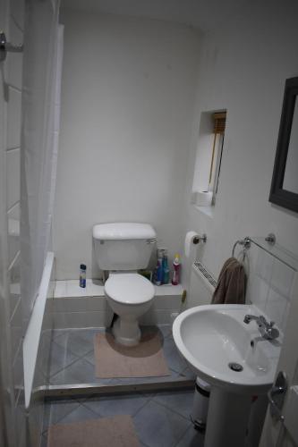 Koupelna v ubytování Home From Home