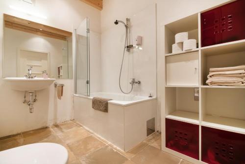 Ванна кімната в Sunny Apartments Vienna