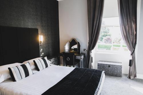 Chapel Cross Guesthouse