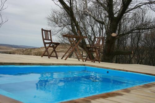 Bazén v ubytování Guesthouse Steinsholt nebo v jeho okolí