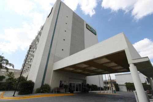Fotografie z fotogalerie ubytování Quality Inn Monterrey La Fe v destinaci Monterrey