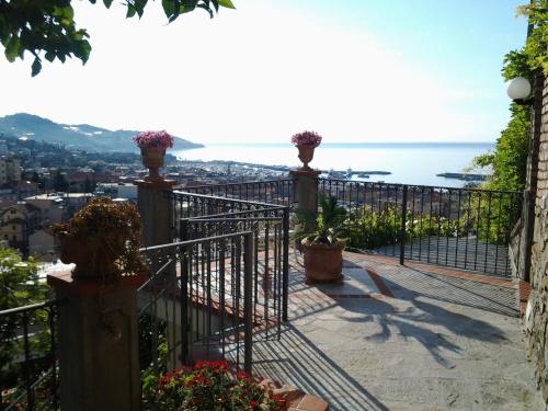 En balkon eller terrasse på La Casa Del Sole