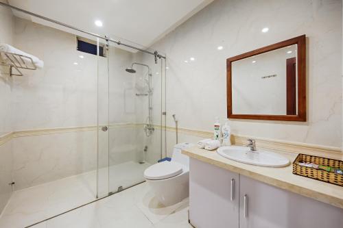 Phòng tắm tại Catinal Hotel