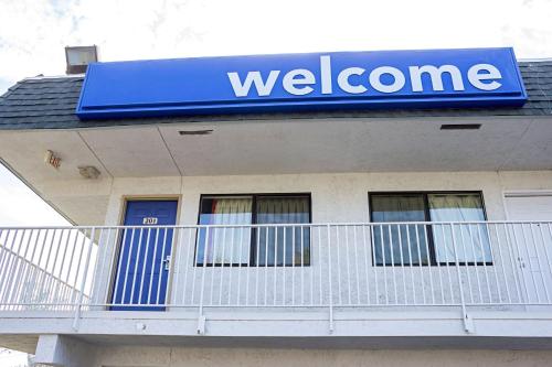 Motel 6-Porterville, CA – Photos 3