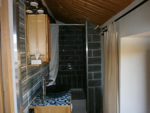 Koupelna v ubytování Couettes et Picotin
