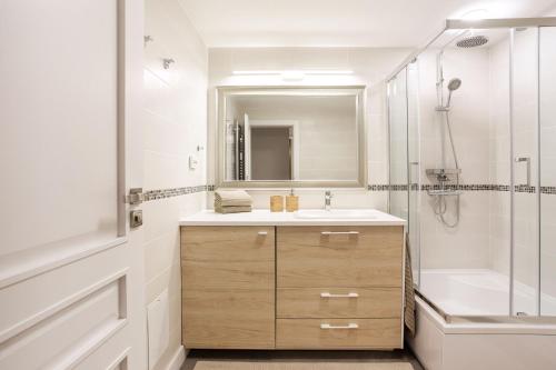 Ett badrum på Luxury for everyone - Hills Park Lux Apartments 1